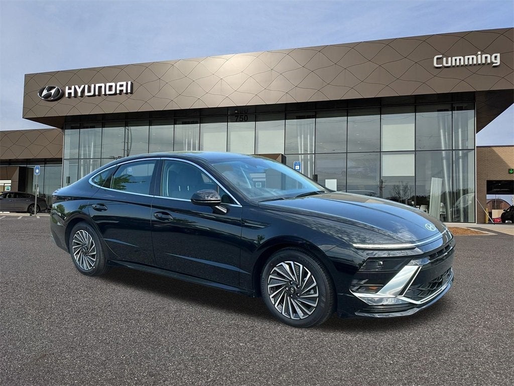 2025 Hyundai SONATA HYBRID SEL