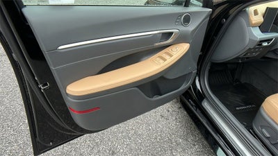 2025 Hyundai SONATA HYBRID Limited