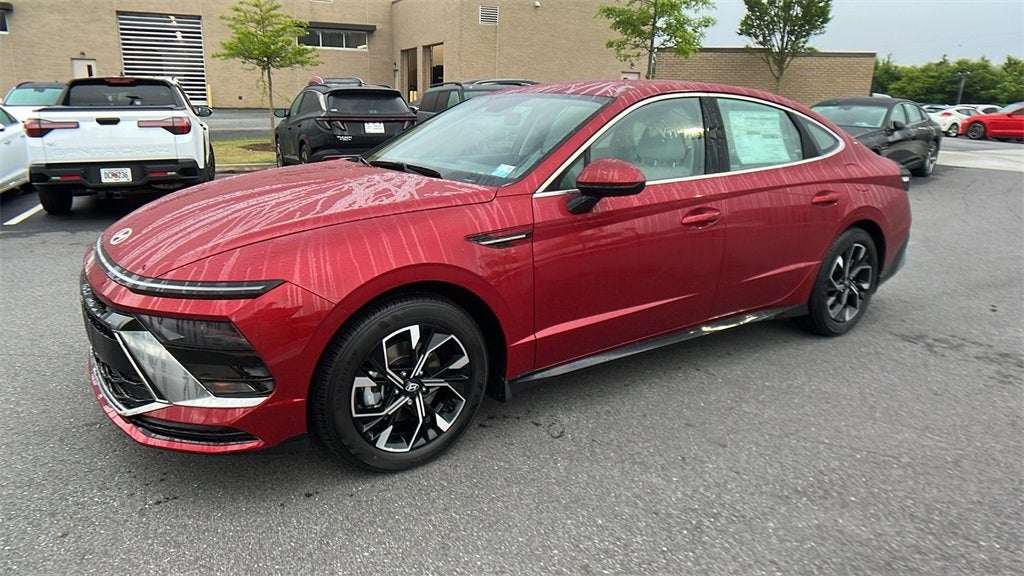 2025 Hyundai SONATA SEL