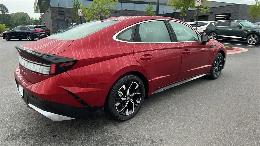 2025 Hyundai SONATA SEL