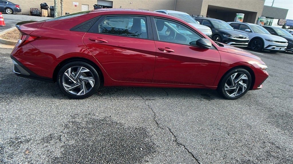 2025 Hyundai ELANTRA SEL Sport