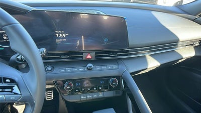 2025 Hyundai ELANTRA HYBRID SEL Sport