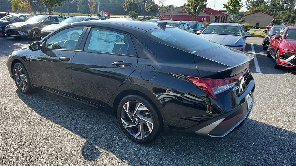 2025 Hyundai ELANTRA HYBRID SEL Sport