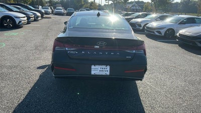 2025 Hyundai ELANTRA HYBRID SEL Sport