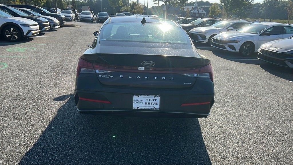 2025 Hyundai ELANTRA HYBRID SEL Sport