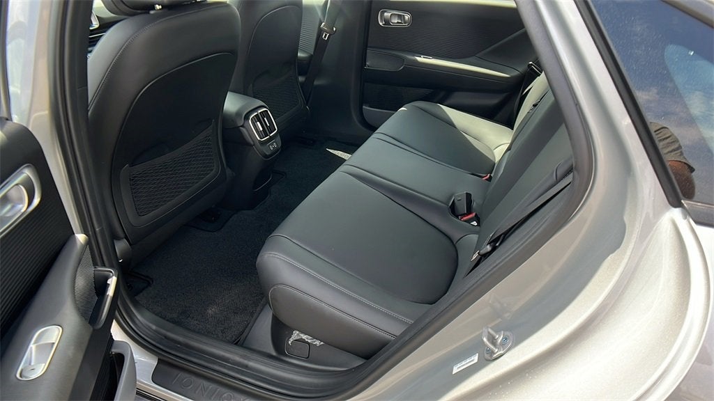 2025 Hyundai IONIQ 6 SEL