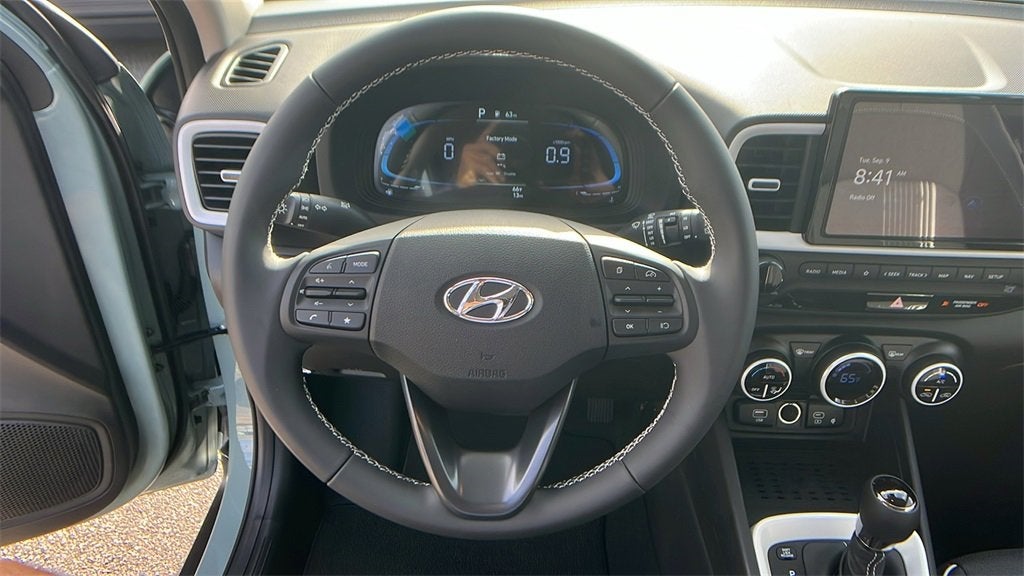 2025 Hyundai VENUE Limited