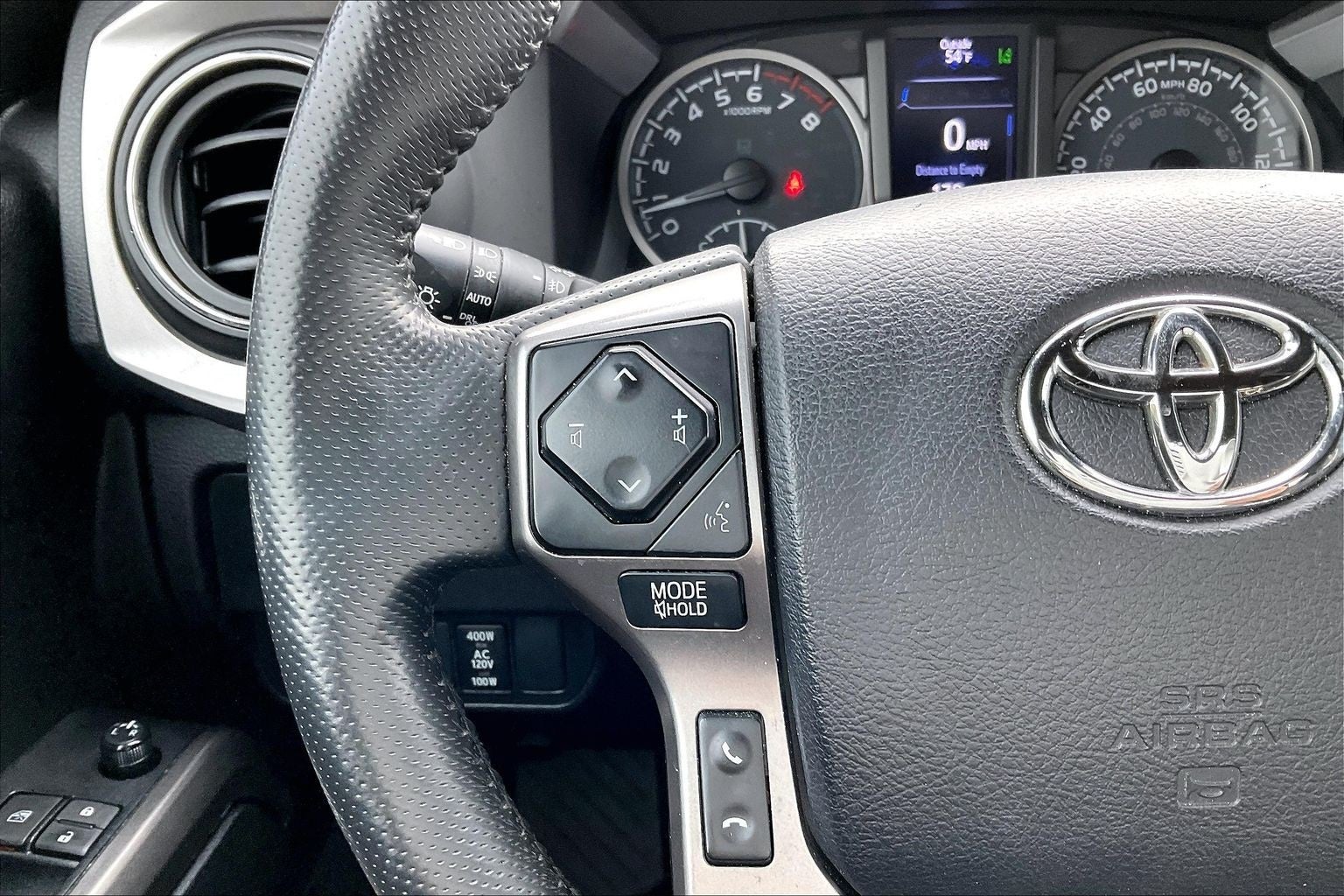 2022 Toyota Tacoma Limited V6