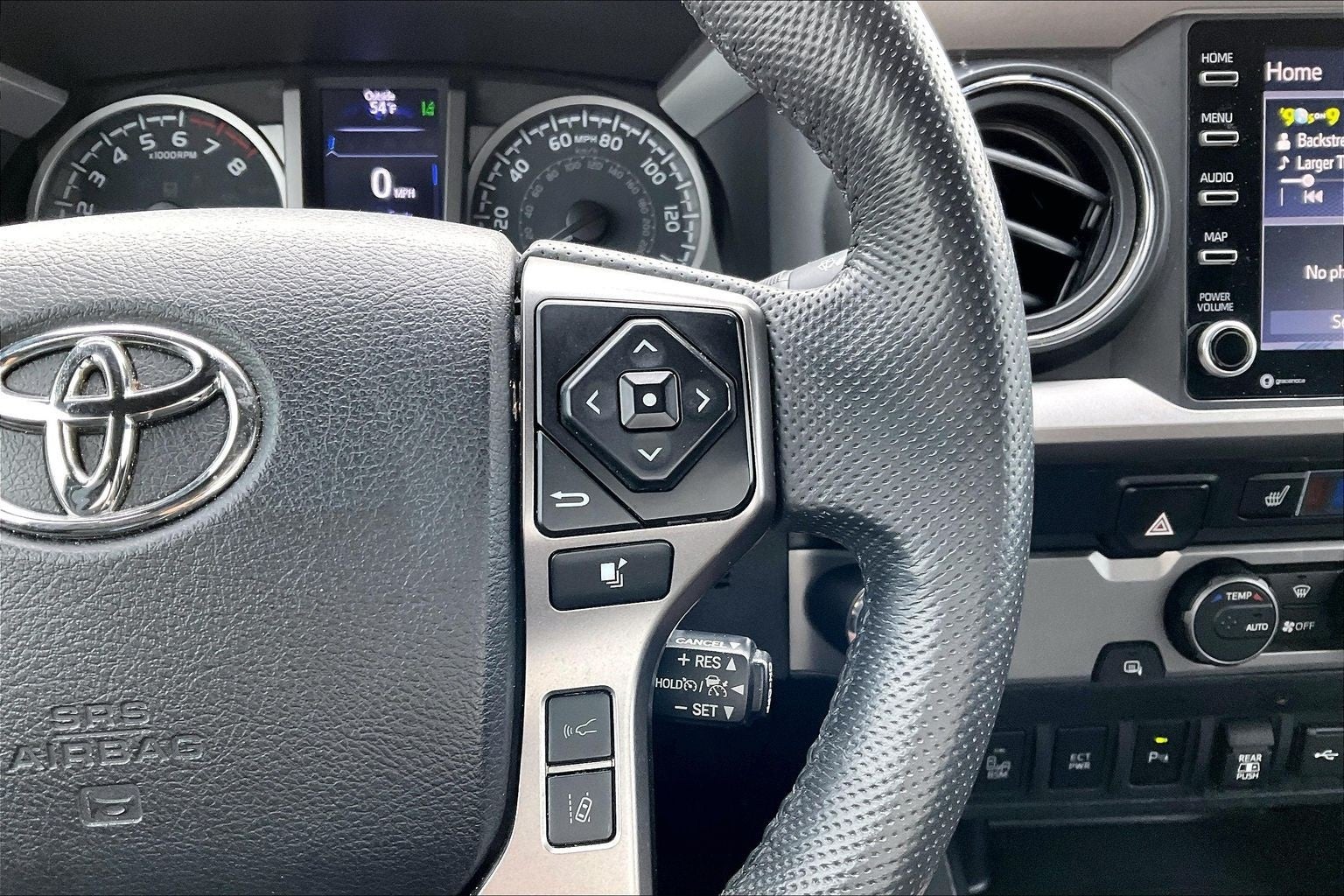 2022 Toyota Tacoma Limited V6