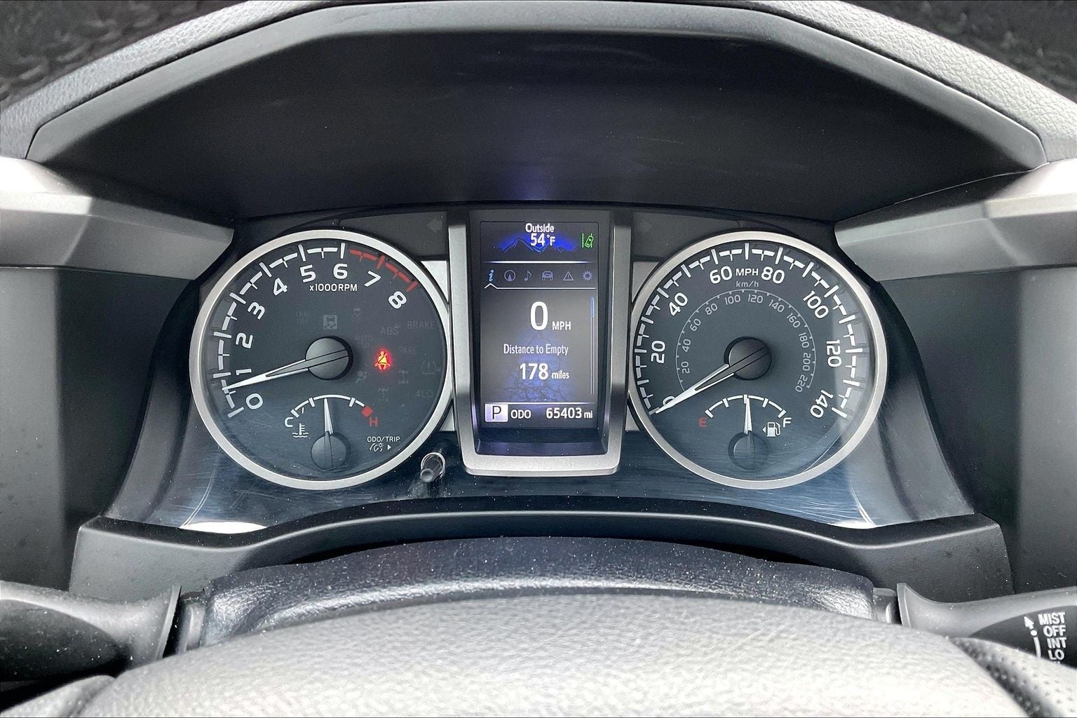 2022 Toyota Tacoma Limited V6