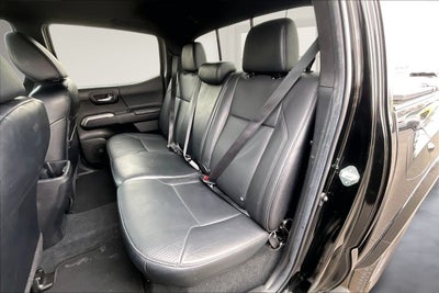 2022 Toyota Tacoma Limited V6