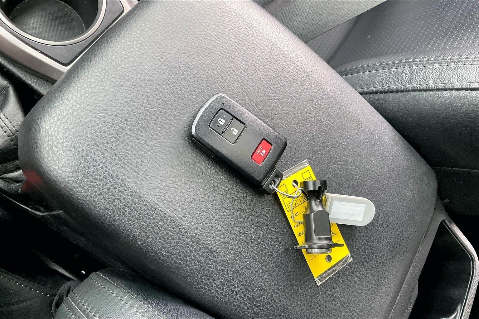 2022 Toyota Tacoma Limited V6