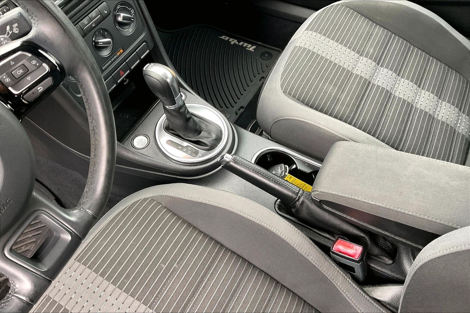 2012 Volkswagen Beetle 2.0 TSi