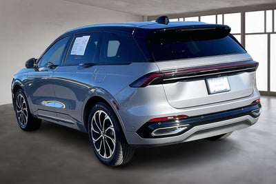 2024 Lincoln Nautilus Reserve