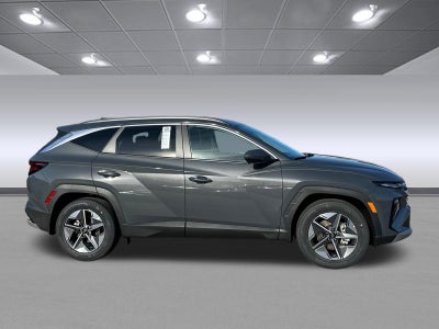 2025 Hyundai TUCSON SEL FWD