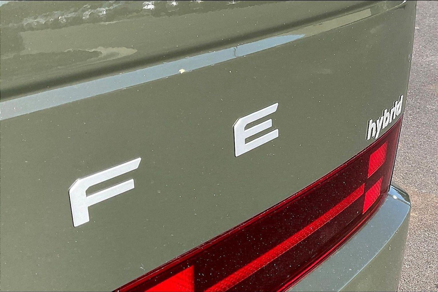 2026 Hyundai SANTA FE HYBRID SEL