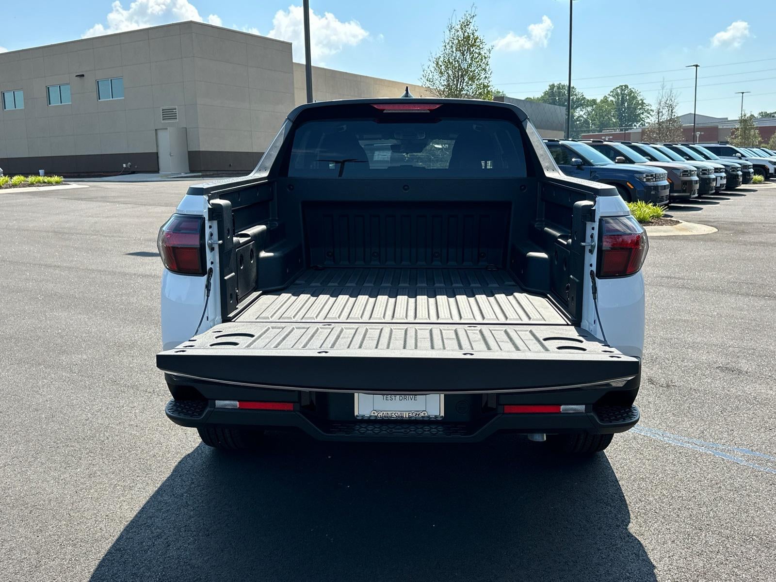 2025 Hyundai SANTA CRUZ SE FWD