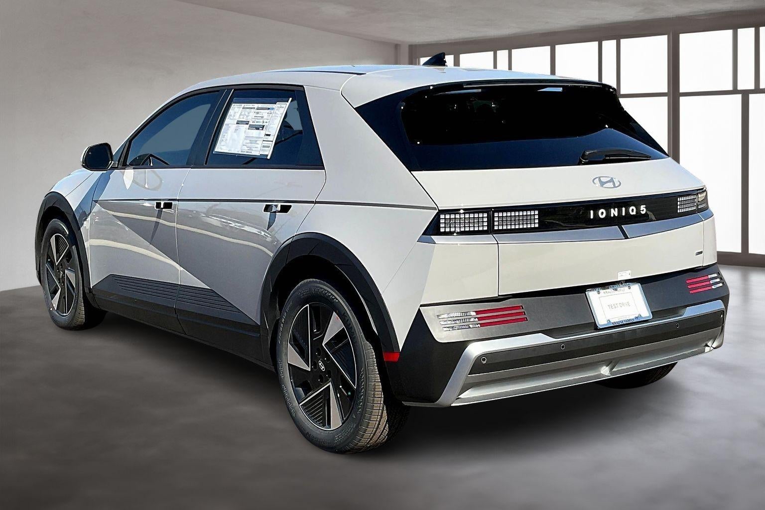 2026 Hyundai IONIQ 5 SEL