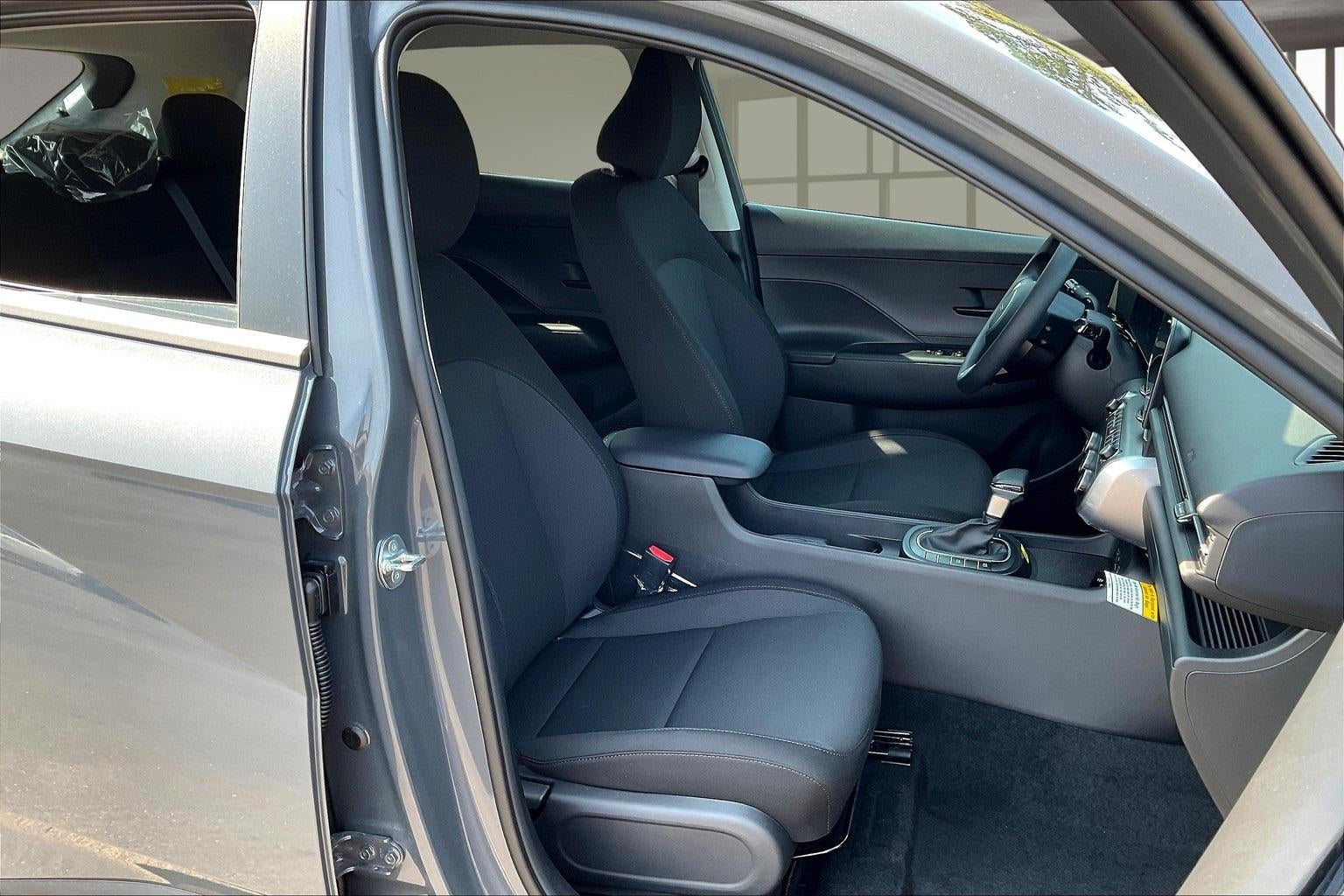 2026 Hyundai KONA SE FWD