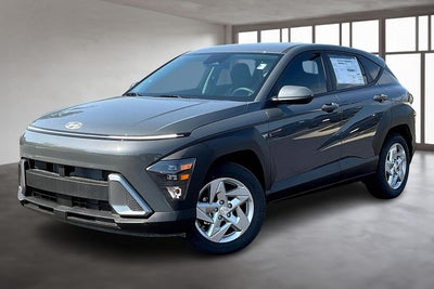 2026 Hyundai KONA SE FWD