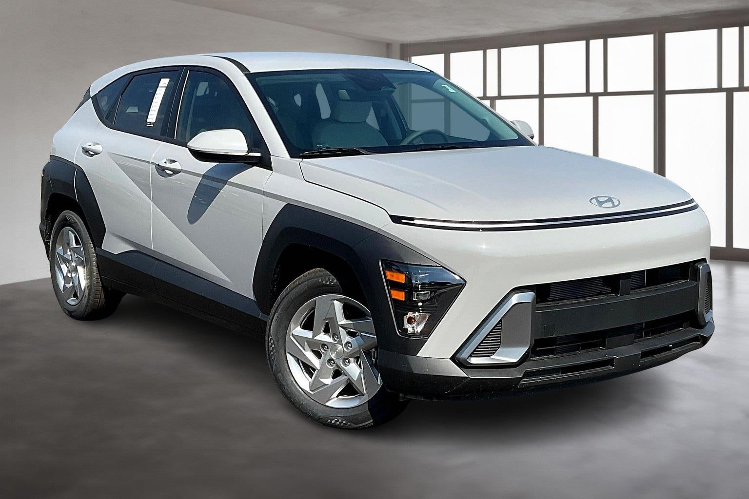 2026 Hyundai KONA SE FWD