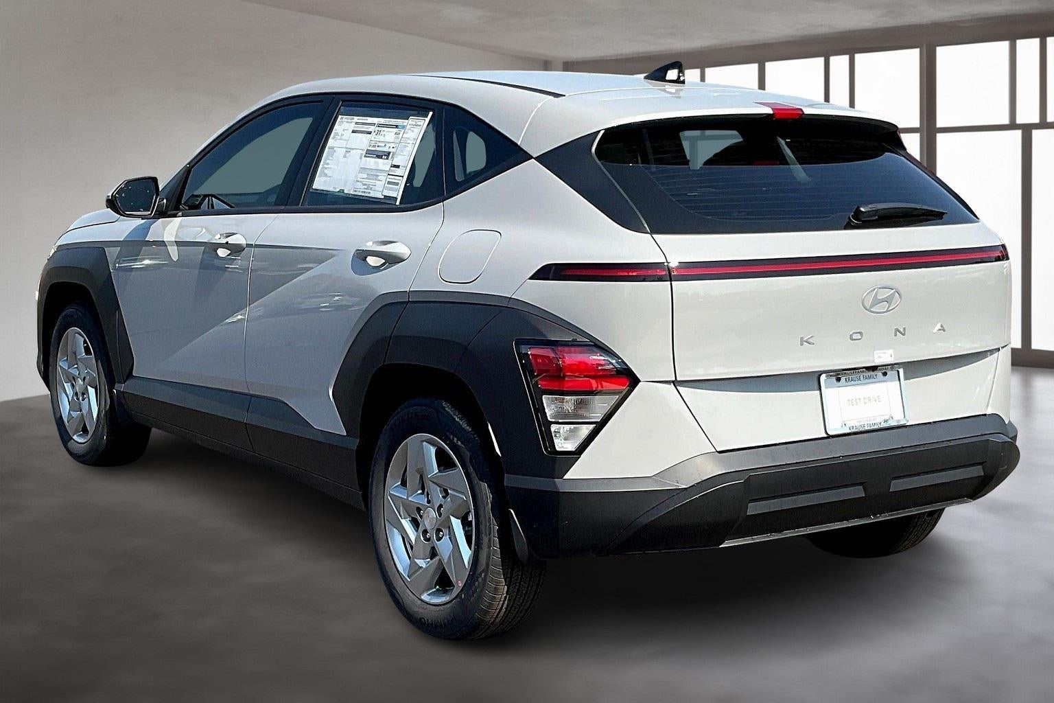 2026 Hyundai KONA SE FWD