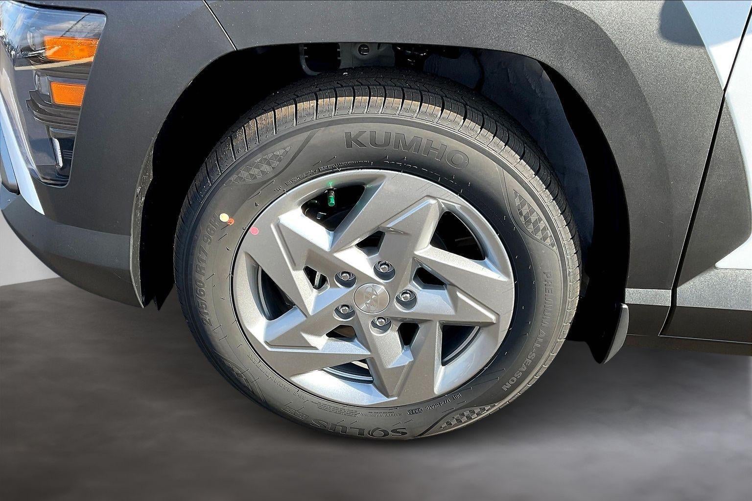 2026 Hyundai KONA SE FWD