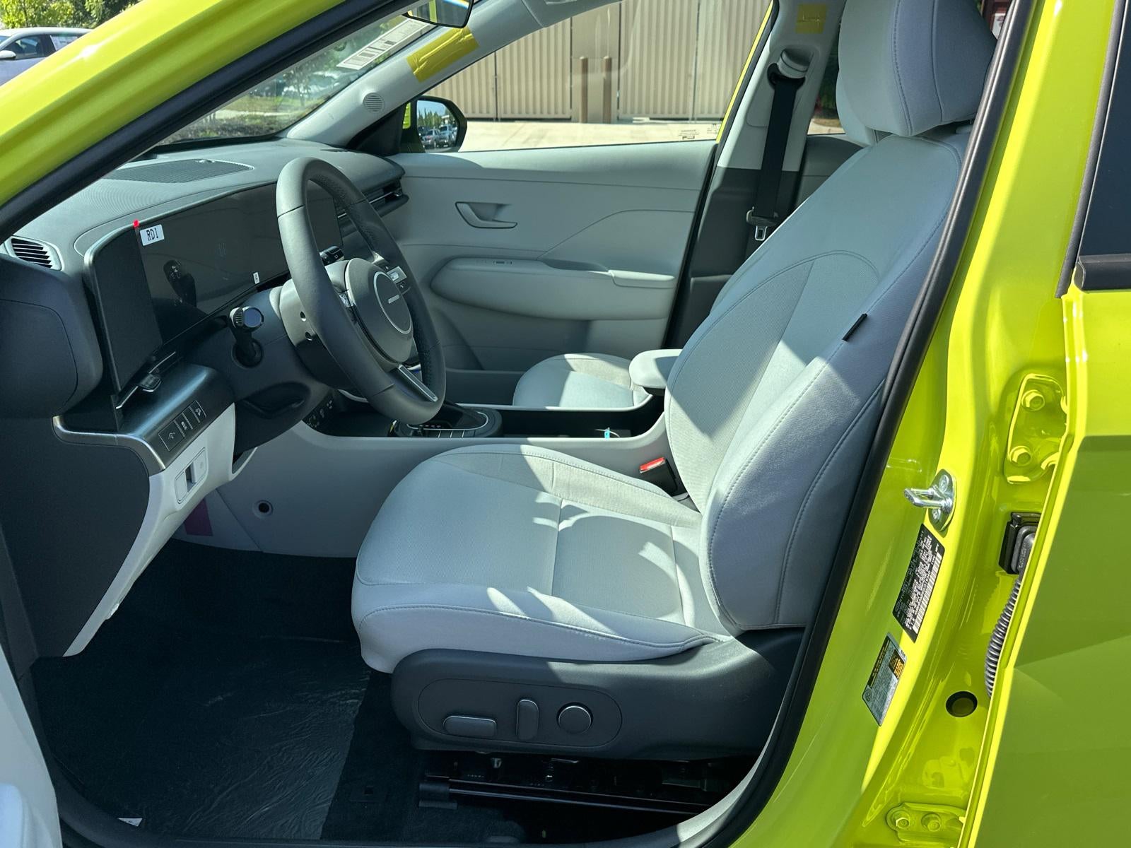 2025 Hyundai KONA SEL FWD