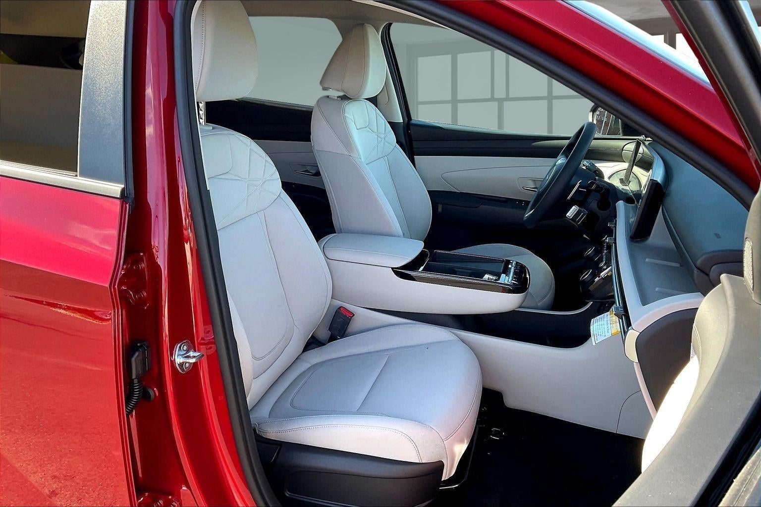 2026 Hyundai TUCSON HYBRID SEL AWD