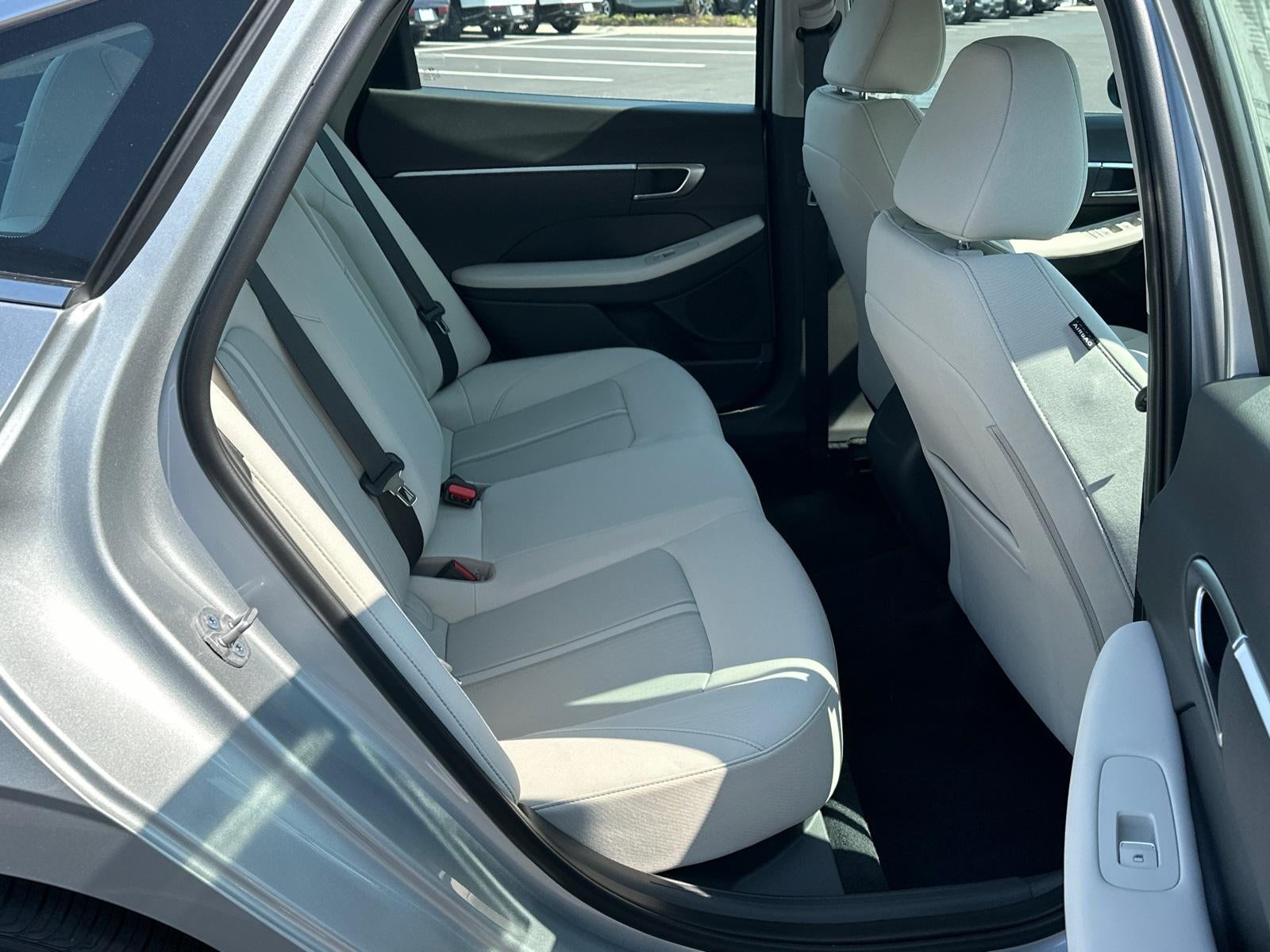 2025 Hyundai SONATA SE