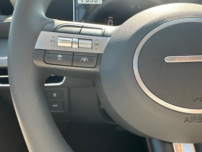 2025 Hyundai SONATA SE