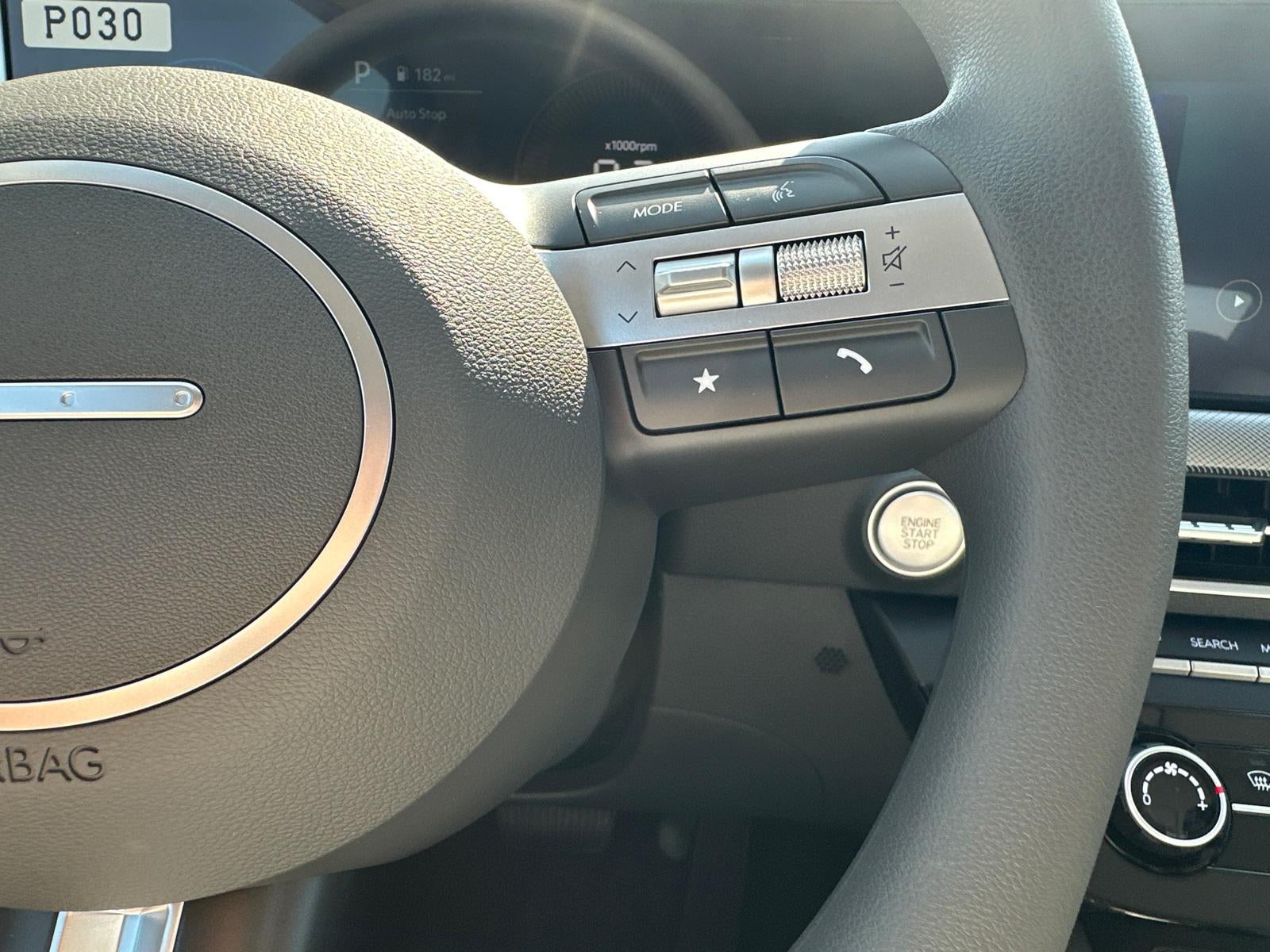 2025 Hyundai SONATA SE