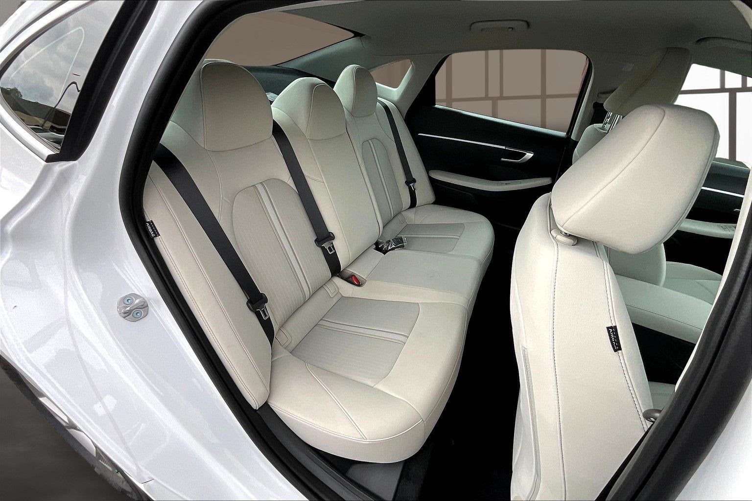 2025 Hyundai SONATA SE