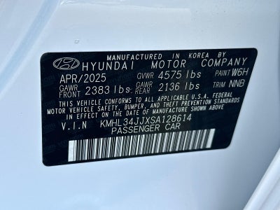 2025 Hyundai SONATA HYBRID SEL