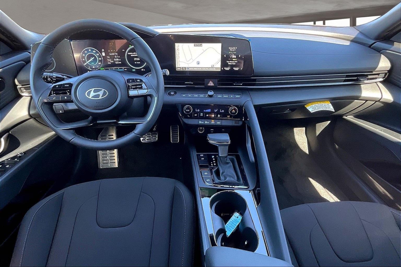 2025 Hyundai ELANTRA HYBRID SEL Sport