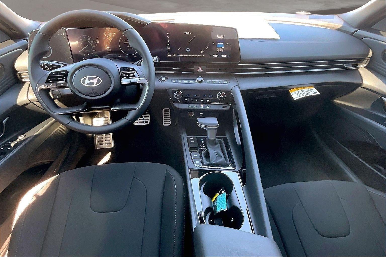 2025 Hyundai ELANTRA HYBRID SEL Sport