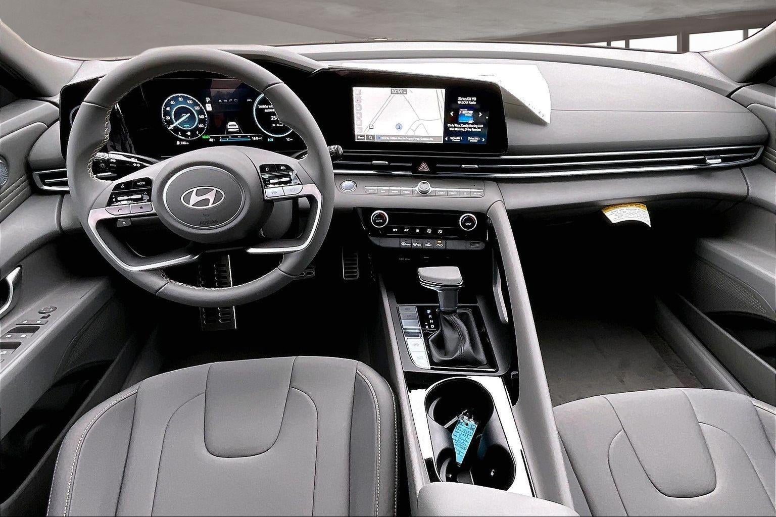 2025 Hyundai ELANTRA HYBRID SEL Sport