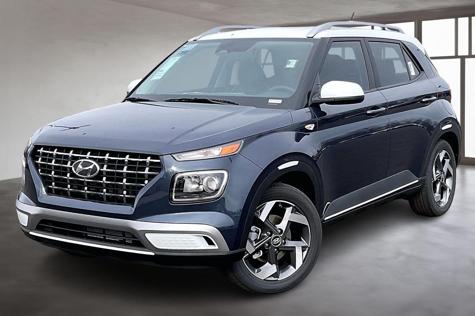 2026 Hyundai VENUE SEL W/Two-Tone Roof