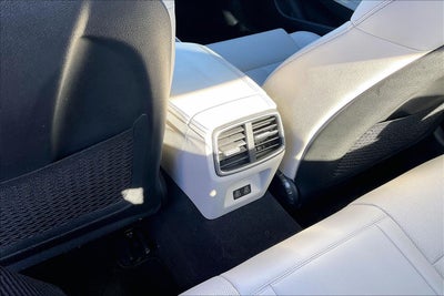 2024 Genesis G70 2.5T