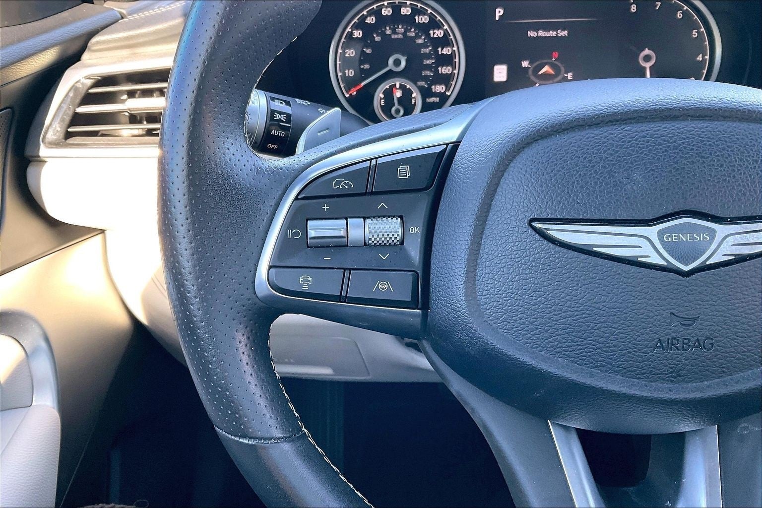 2024 Genesis G70 2.5T