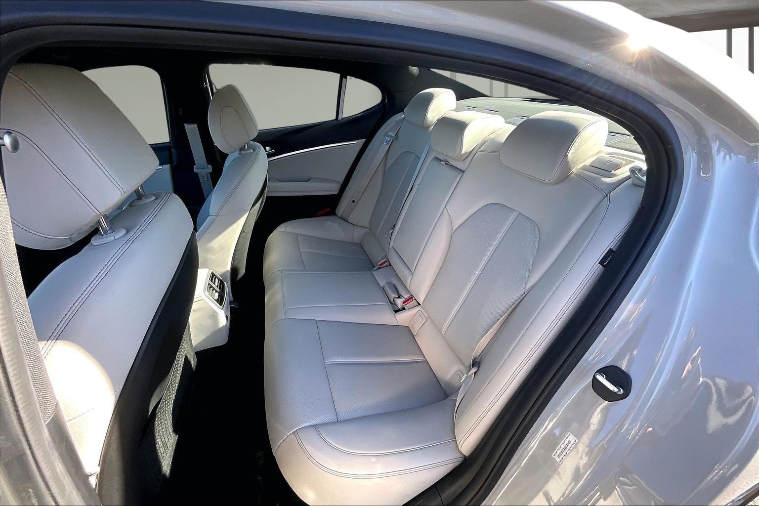 2024 Genesis G70 2.5T