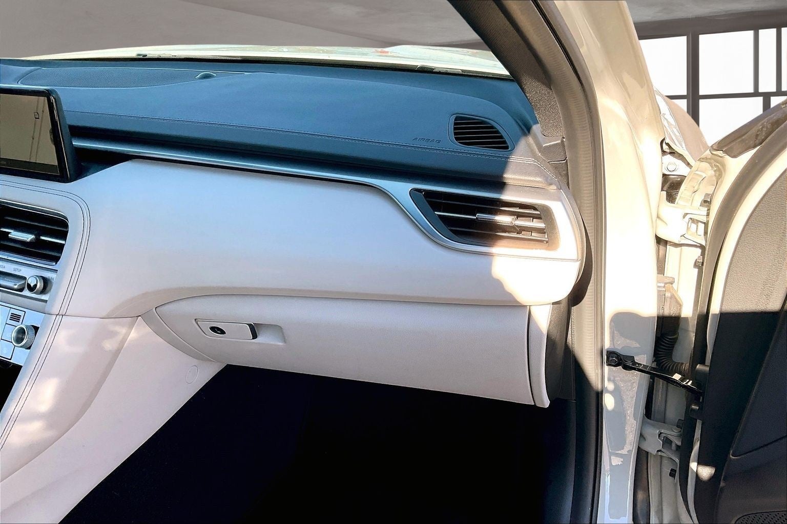 2024 Genesis G70 2.5T