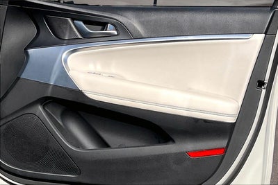 2024 Genesis G70 2.5T