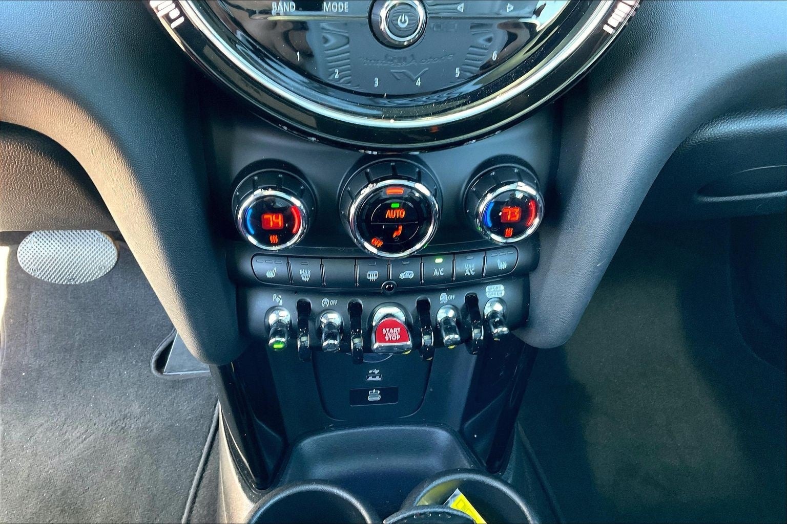 2023 MINI Cooper S Iconic