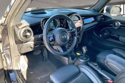 2023 MINI Cooper S Iconic