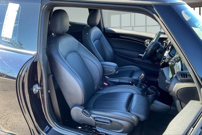 2023 MINI Cooper S Iconic