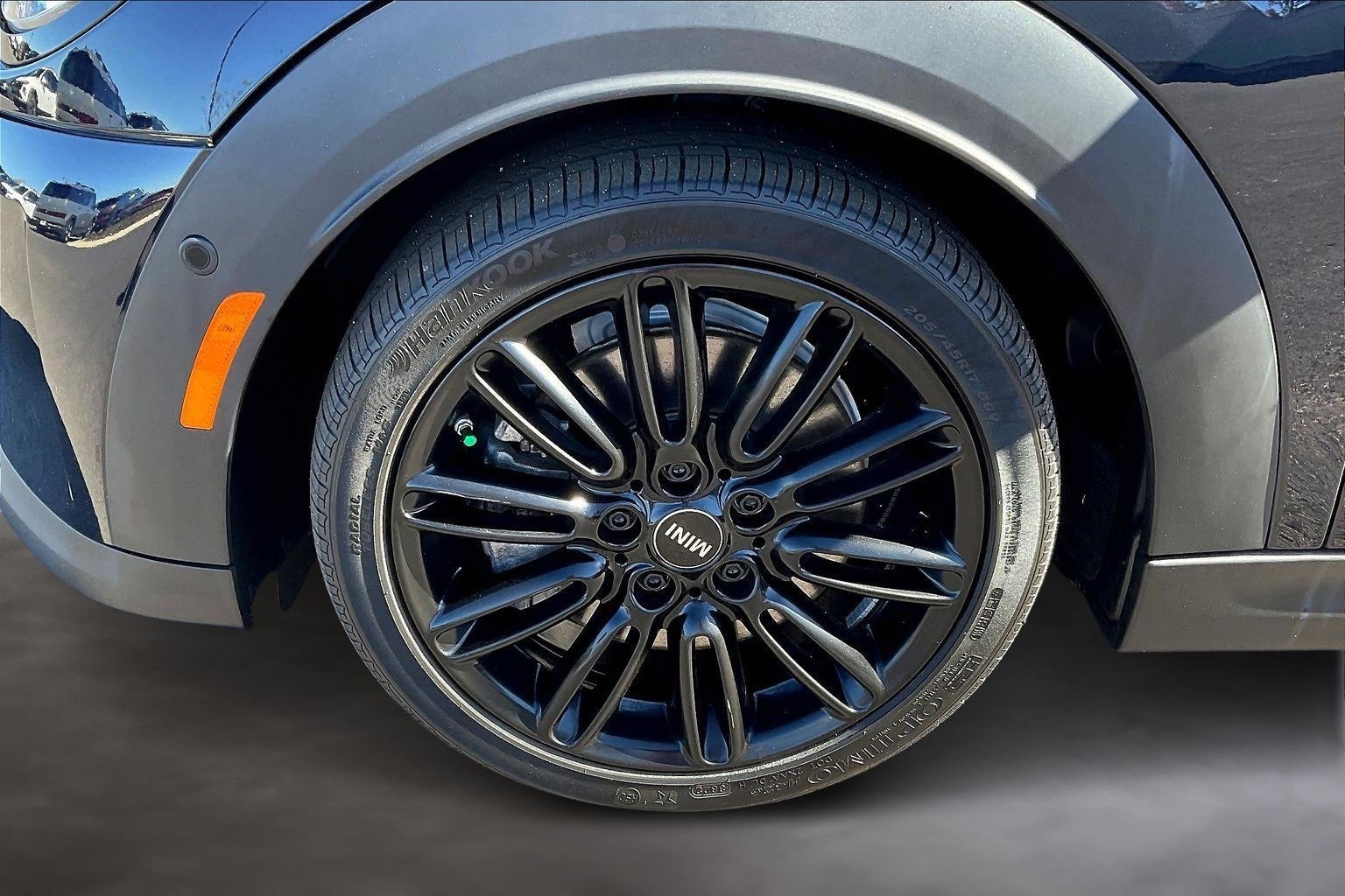 2023 MINI Cooper S Iconic