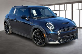 2023 MINI Cooper S Iconic