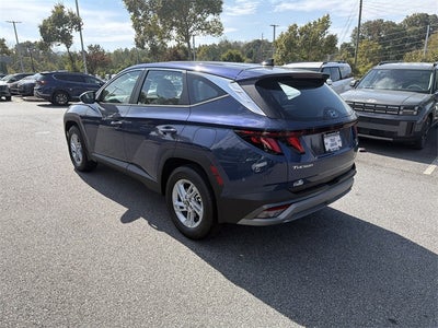 2026 Hyundai TUCSON SE FWD