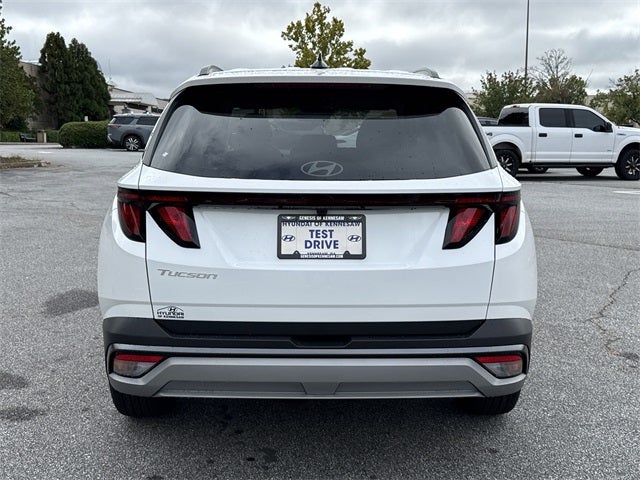 2026 Hyundai TUCSON SEL FWD